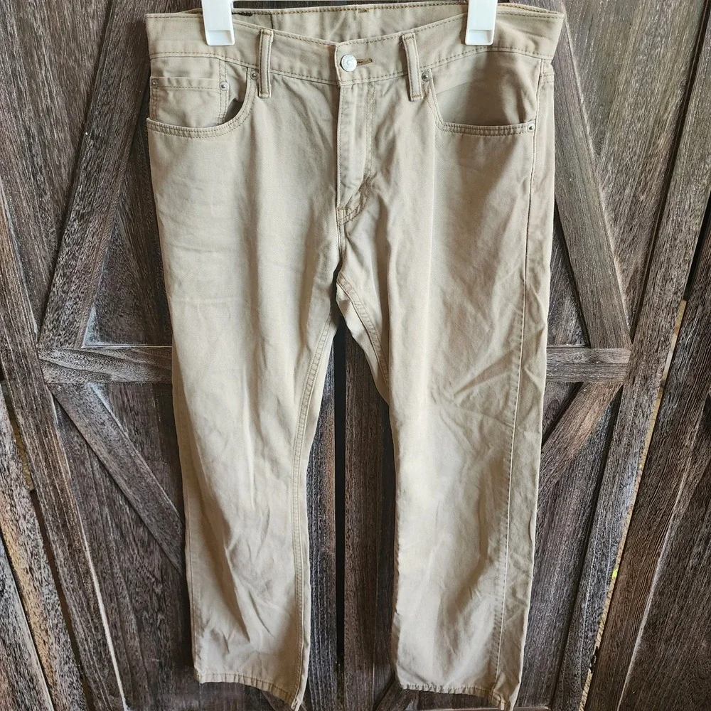 Levis Jeans Men's 33x31 Beige‎ Khaki Cotton Straight Fit Lightweight White Tag